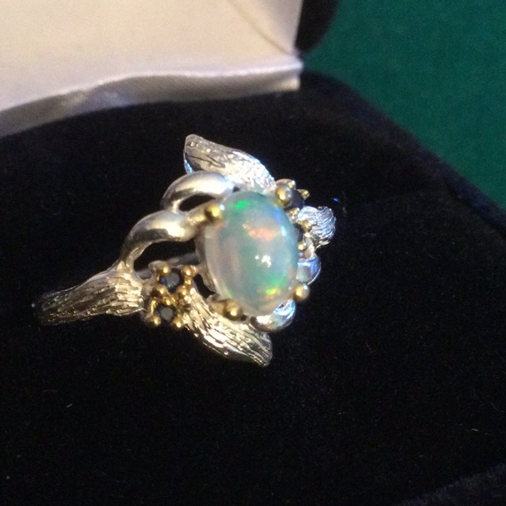 Amazing Genuine Fiery Opal Ring with Sapphires - Picture 3 of 11